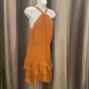 Nutmeg brown dress by Kendall + Kylie size 9/10. Includes free mask.  NWT.